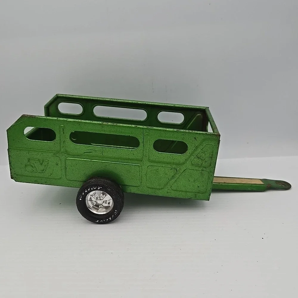 Vintage Nylint Green Pressed Steel Farm‎ Trailer